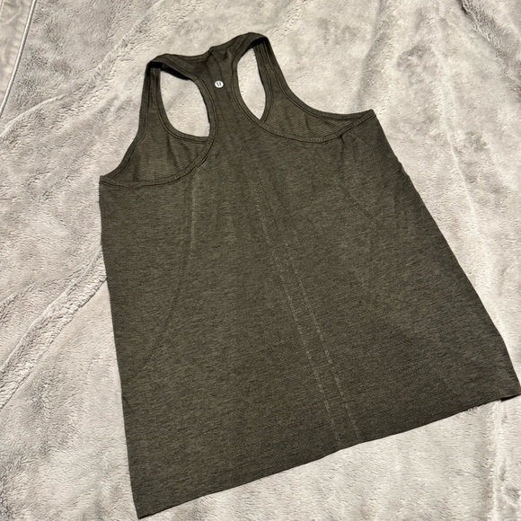 Swiftly Tech Racerback Tank - Picture 4 of 6